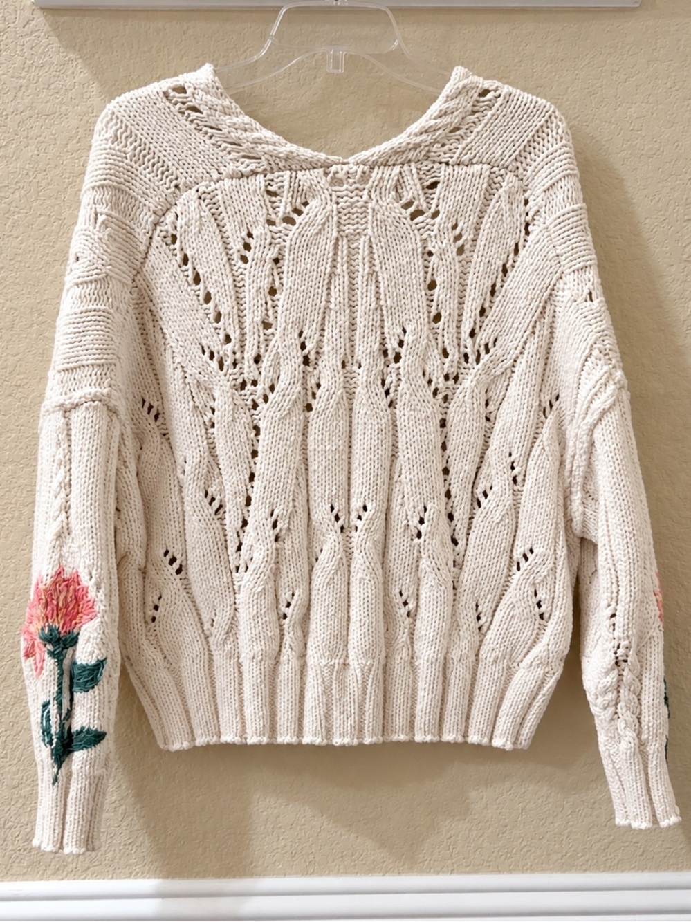 Pilcro Oversized Embroidered Cable-Knit Sweater Size L - Picture 4 of 10